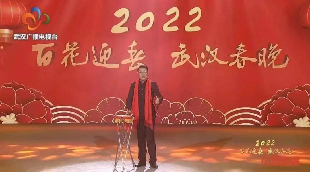 一女子诈骗近1900万元，获刑14年半！此女子是如何行骗的？游戏画面